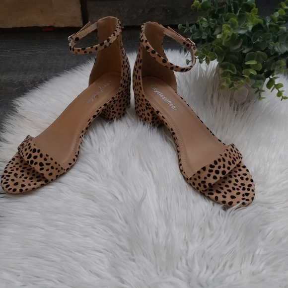 Cityclassified Shoes | City Classified Animal Print Block Heel Sandals 9 | Poshmark